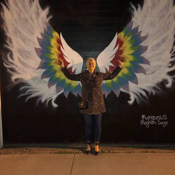 Meet your Posher, Donnette - Picture 1 of 1